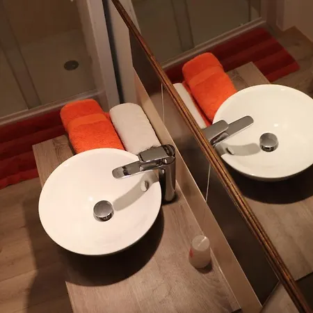 La Cle D'escamps 3* Escamps (Lot)